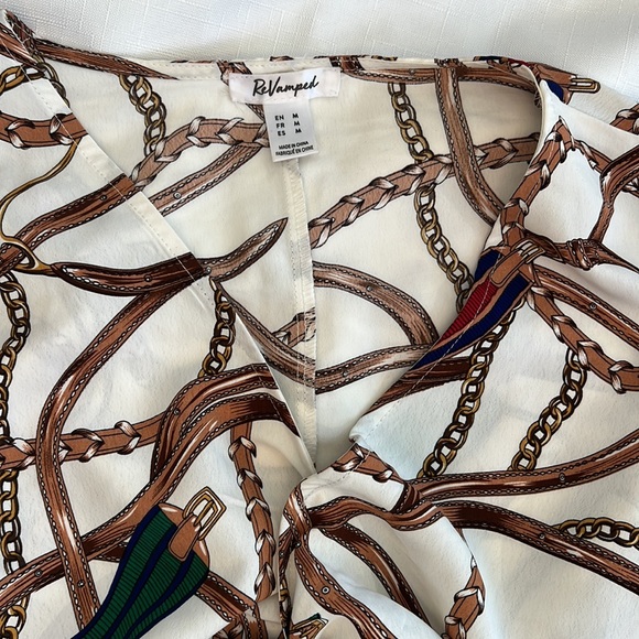 Revamped medium - Picture 2 of 4